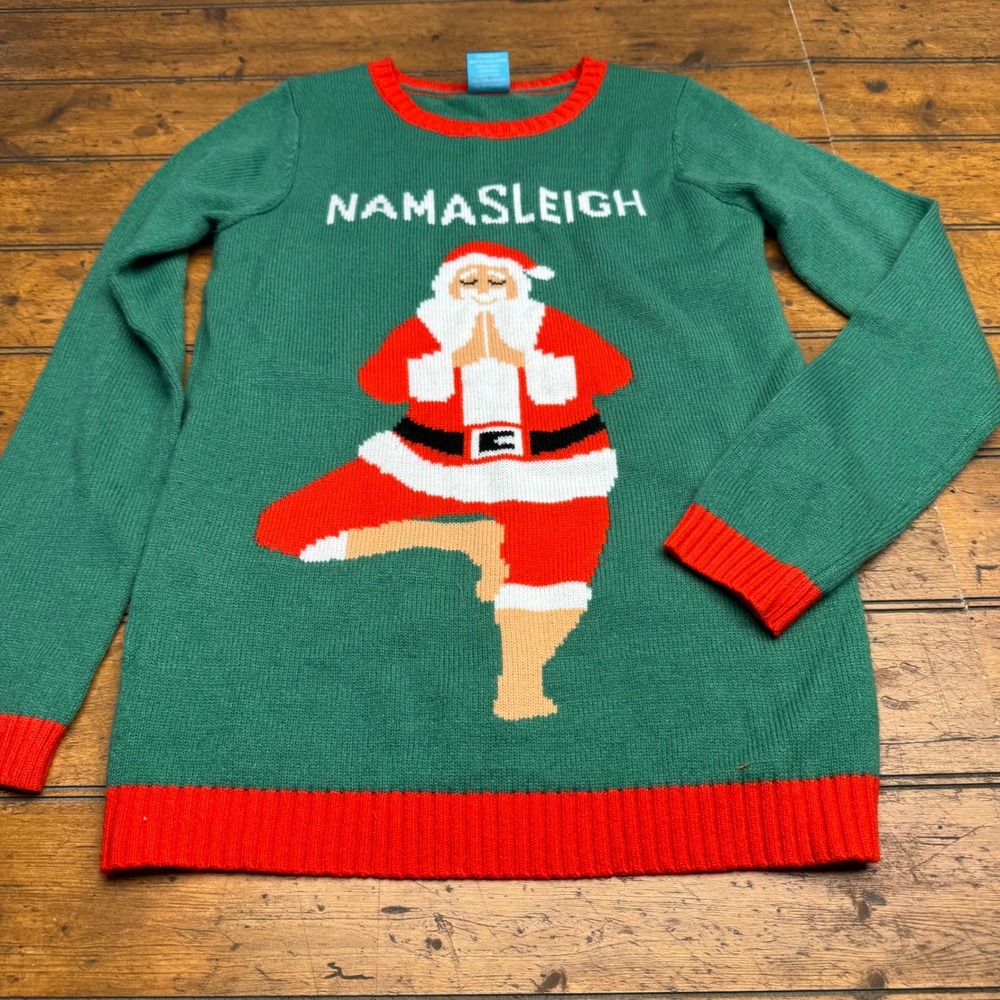 Norther Pole‎ Namasleigh Santa Yoga Christmas Sweater Green Red Size S